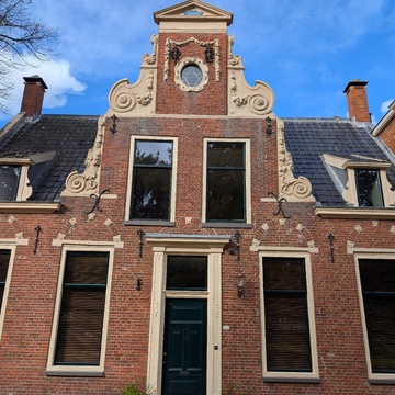 Martinikerkhof 25 (1660)